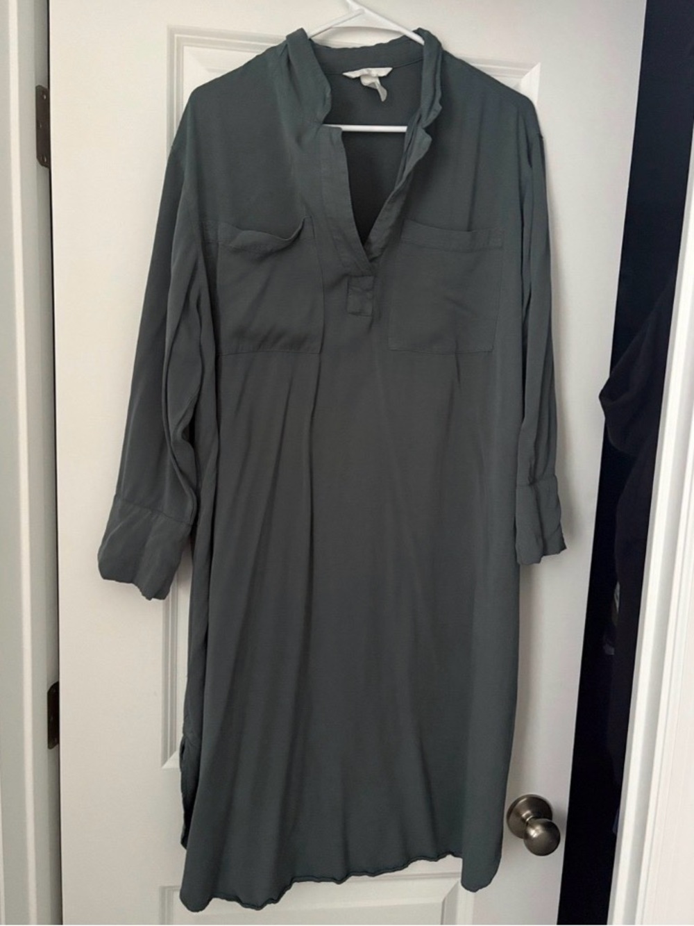 H&M Slate Gray Long Sleeve V-Neck Shirtdress